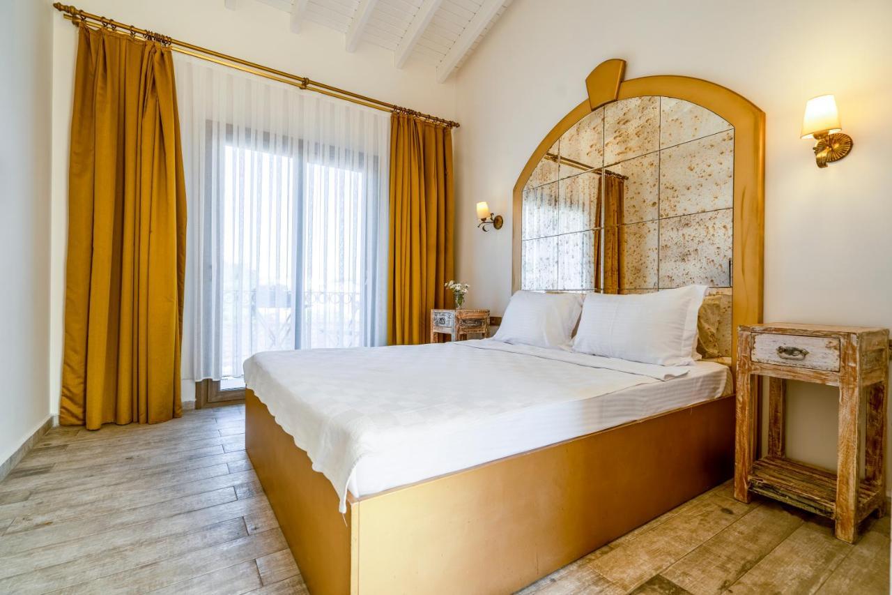 Hotel De Gold Alacati Cesme Exterior photo